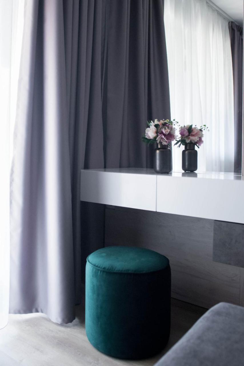 Charlotte Apartment - 2Bedrooms W Parking Near Nymphaea Gran Varadino Esterno foto